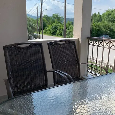 Estia شقة ستافروس