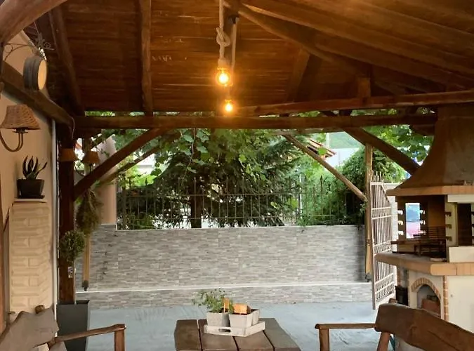 Estia * Stavros (Thessaloniki)